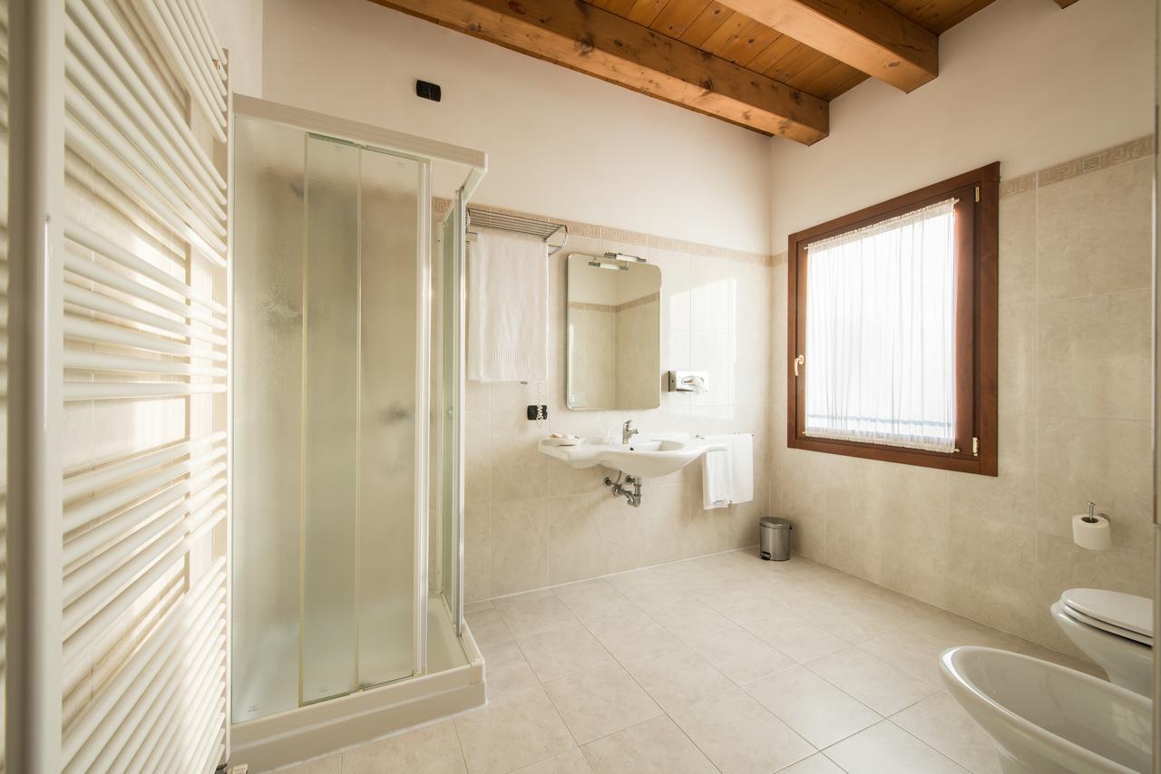 Hotel Villa Dei Carpini Oderzo Ngoại thất bức ảnh