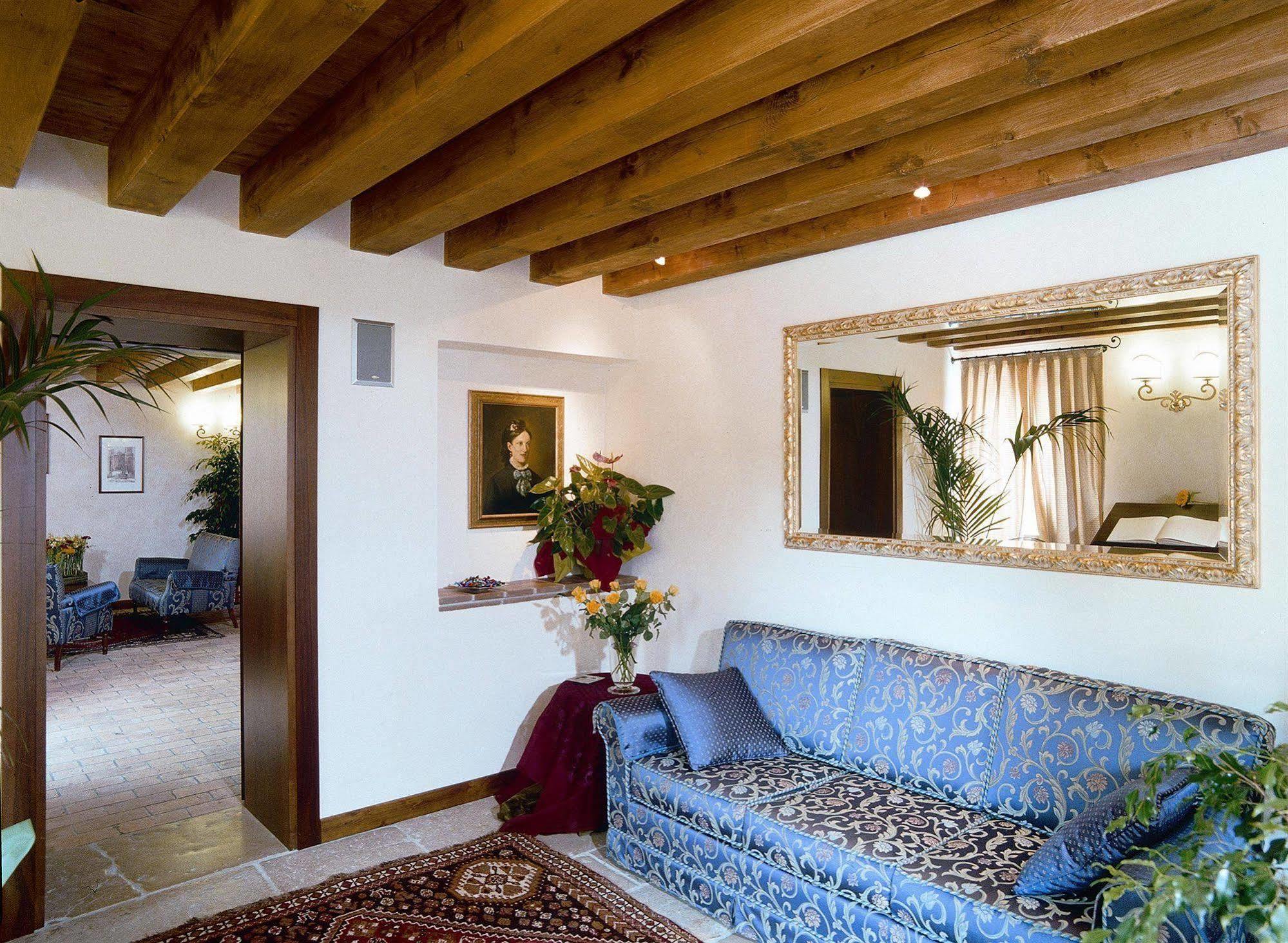 Hotel Villa Dei Carpini Oderzo Ngoại thất bức ảnh
