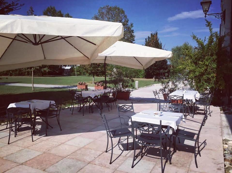 Hotel Villa Dei Carpini Oderzo Ngoại thất bức ảnh